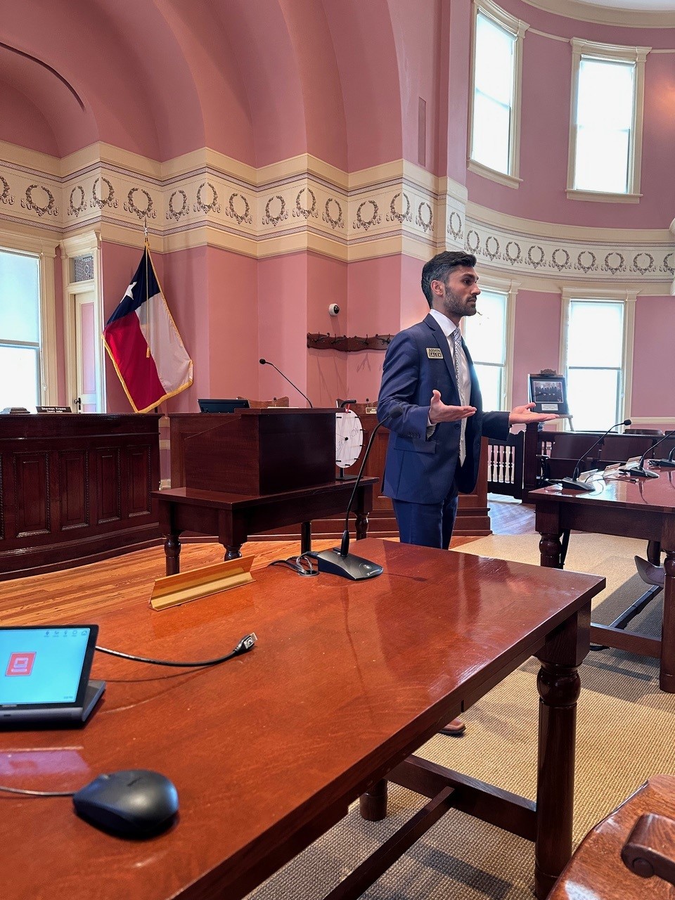 University of Houston Law Center alumnus Casey Roy (J.D. ’94) 